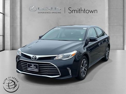 Used 2016 Toyota Avalon XLE Premium FWD image 8
