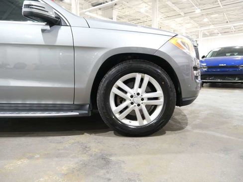 Used 2015 Mercedes-Benz GL 450 4MATIC w/ Parking Assist Package image 15