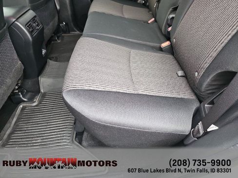 Used 2022 Toyota 4Runner TRD Off-Road AWD/4WD image 26