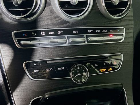 Used 2015 Mercedes-Benz C 300 4MATIC Sedan image 15