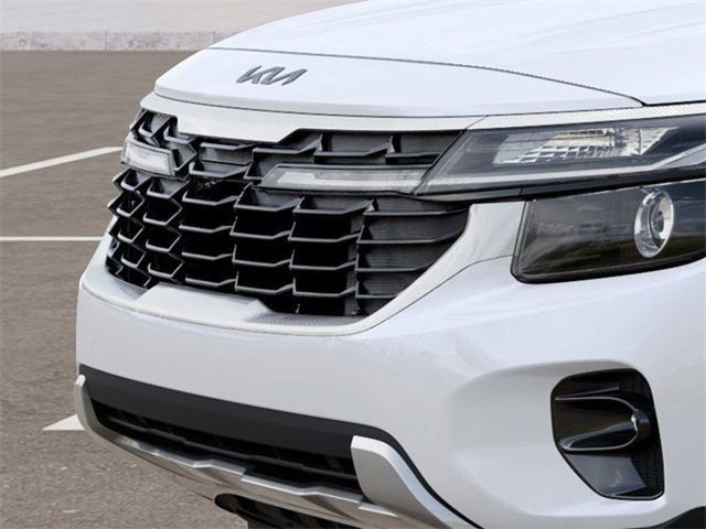 Used 2025 Kia Seltos S FWD image 12