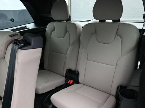 New 2026 Volvo XC90 B6 Plus w/ Protection Package Premier AWD/4WD image 10