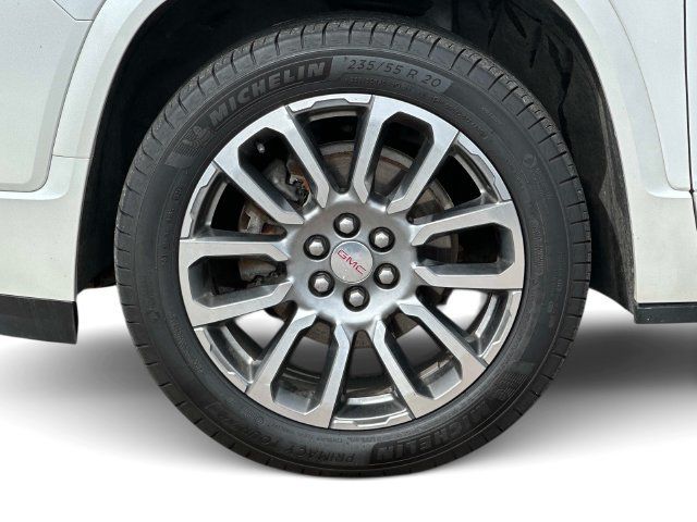 Used 2023 GMC Acadia Denali w/ Denali Technology Package AWD/4WD image 6