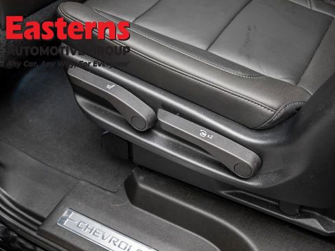 Used 2021 Chevrolet Tahoe Z71 AWD/4WD image 35