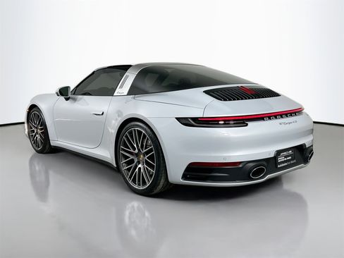 Certified 2024 Porsche 911 Targa 4S image 3
