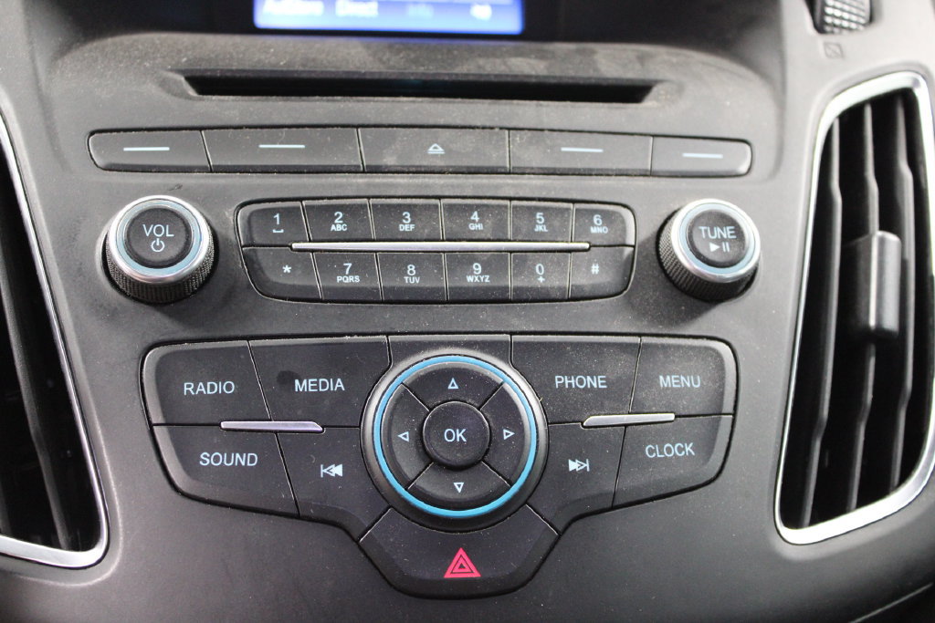 Used 2017 Ford Focus ST FWD image 30