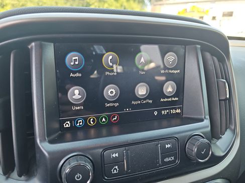 Used 2021 Chevrolet Colorado Z71 w/ Safety Package AWD/4WD image 24