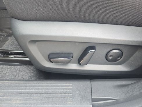 New 2026 Nissan Rogue SV FWD image 16