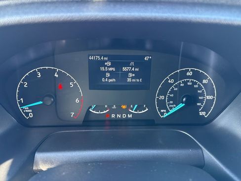 Used 2024 Ford Transit 350 XLT image 11