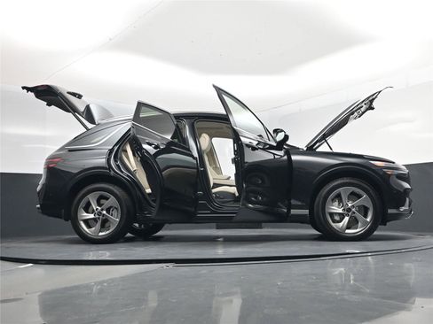 New 2026 Genesis GV70 2.5T Advanced image 33