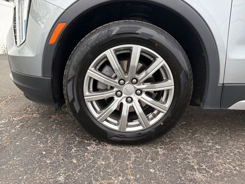 Used 2023 Cadillac XT4 Premium Luxury AWD/4WD image 30