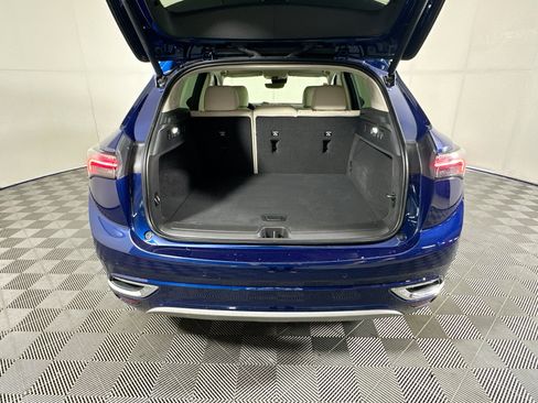 Used 2023 Buick Envision Avenir FWD image 31