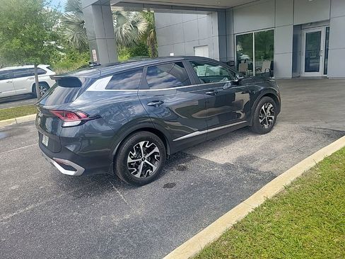 Certified 2024 Kia Sportage EX FWD image 3