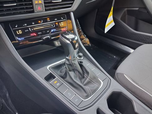 New 2026 Volkswagen Jetta Sport FWD image 9