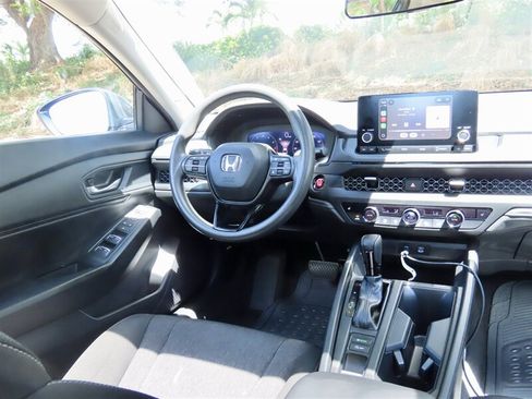 Used 2023 Honda Accord EX image 14