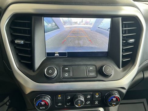 Used 2022 GMC Acadia SLT w/ LPO, Roadside Safety Package AWD/4WD image 22