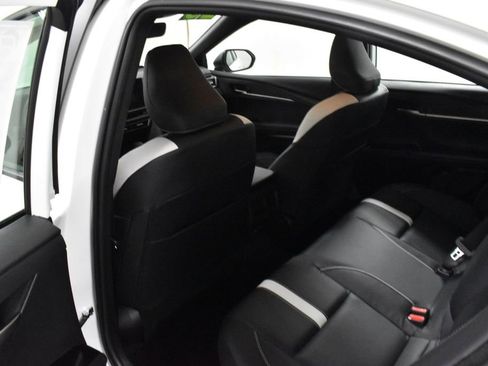 Certified 2025 Toyota Camry SE image 16