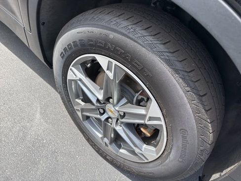 Used 2024 Chevrolet Blazer LT w/ Convenience Package image 9