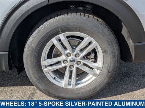 Certified 2022 Ford Explorer XLT image 9