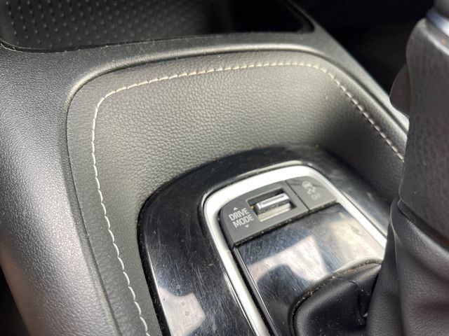Used 2025 Toyota Corolla SE FWD image 23