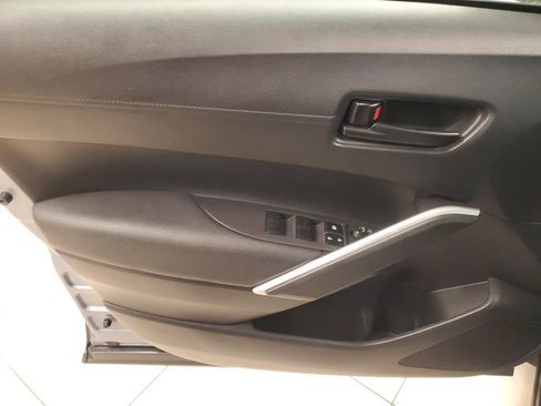 Certified 2024 Toyota Corolla Cross LE image 17