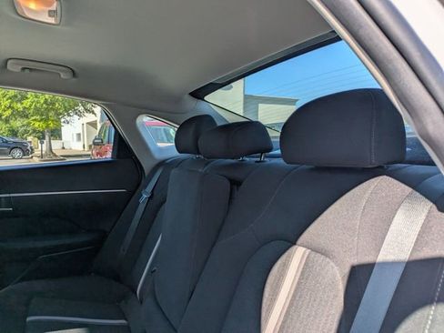 Used 2025 Hyundai Sonata SEL FWD image 27