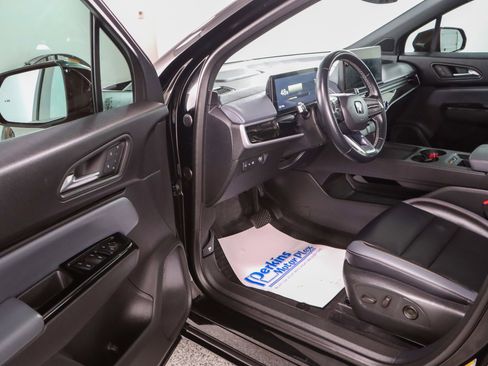 Used 2024 Honda Prologue Touring image 3