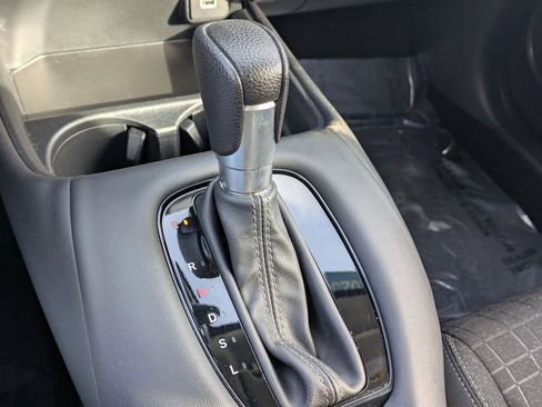 Certified 2023 Honda HR-V LX image 17