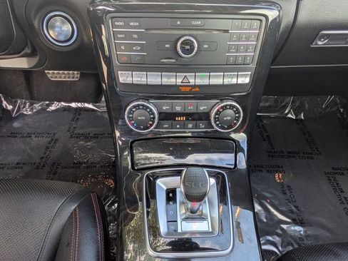 Used 2020 Mercedes-Benz SLC 300 image 17