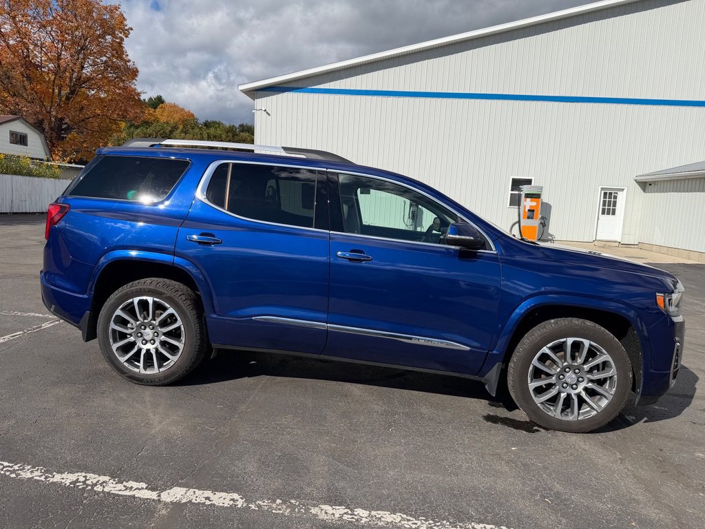 Used 2023 GMC Acadia Denali AWD/4WD image 8