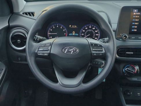 Used 2023 Hyundai Kona SE image 21