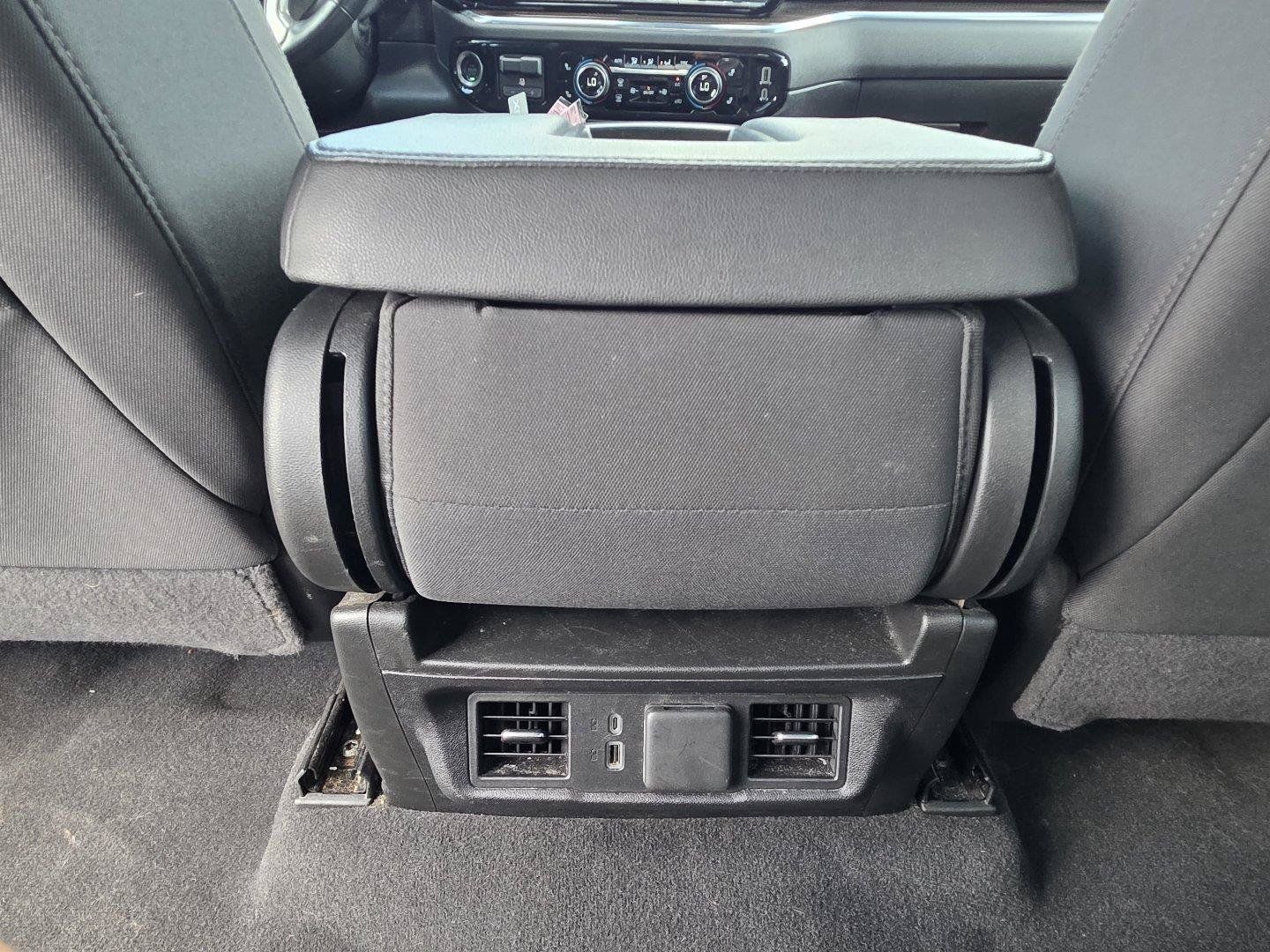 Used 2025 Chevrolet Silverado 1500 LT RWD image 28