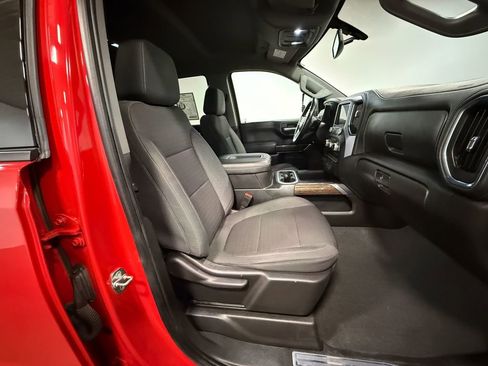 Used 2020 GMC Sierra 1500 Elevation w/ Elevation Value Package image 13