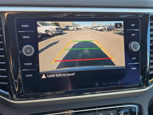 Used 2022 Volkswagen Atlas SEL image 33