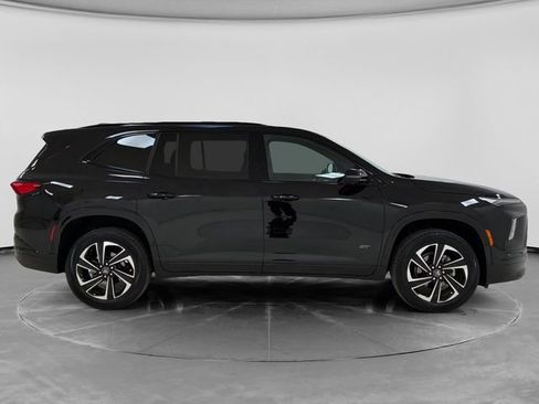 Used 2025 Buick Enclave Sport Touring w/ Super Cruise Package FWD image 2