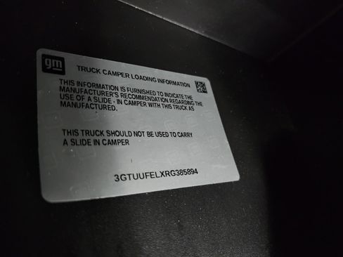 Used 2024 GMC Sierra 1500 AT4X image 55