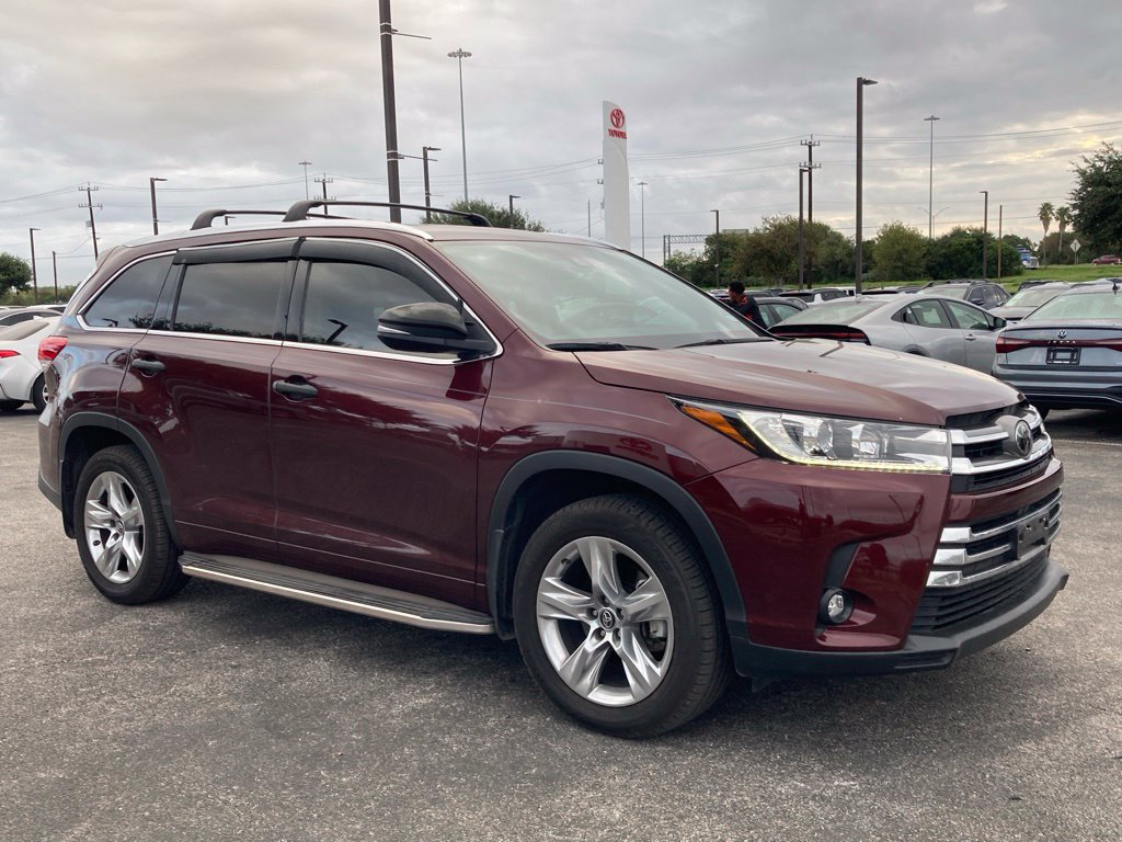 Used 2019 Toyota Highlander Limited FWD image 3