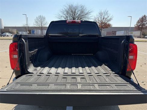 Used 2020 Chevrolet Colorado Z71 image 29