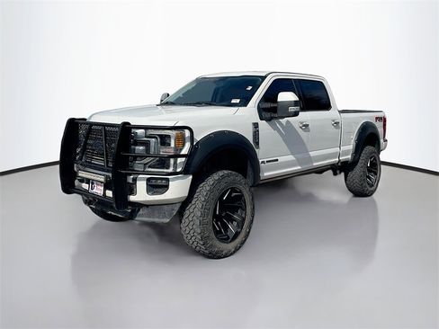 Used 2020 Ford F250 Limited w/ FX4 Off-Road Package image 3