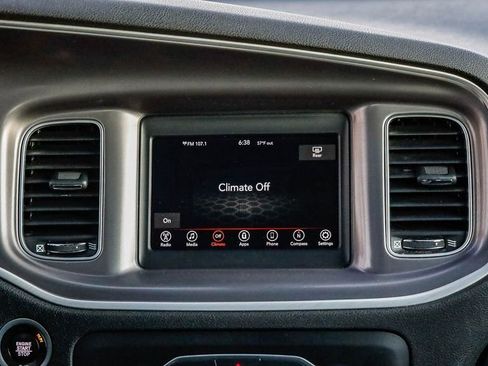 Used 2022 Dodge Charger SXT image 15