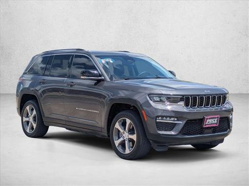 Used 2022 Jeep Grand Cherokee Limited 4xe AWD/4WD image 3
