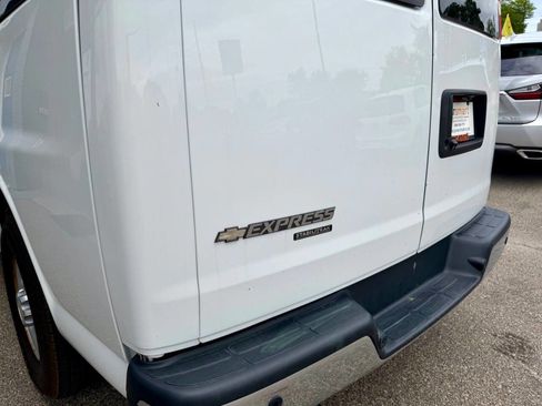 Used 2013 Chevrolet Express 3500 LT w/ LT Preferred Equipment Group RWD image 12
