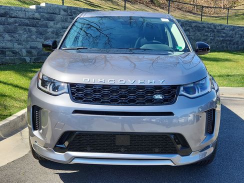 Certified 2025 Land Rover Discovery Sport S image 8