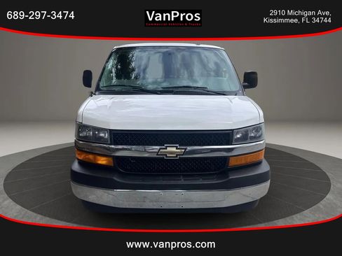 Used 2018 Chevrolet Express 3500 LT w/ LT Preferred Equipment Group image 7