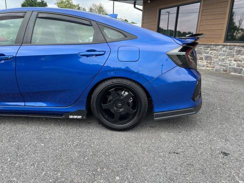 Used 2018 Honda Civic Si image 4