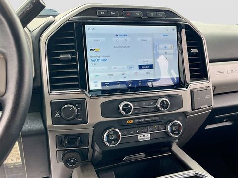 Used 2022 Ford F250 Lariat image 15