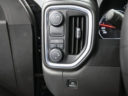 Used 2021 Chevrolet Silverado 1500 LT w/ All Star Edition Plus image 33