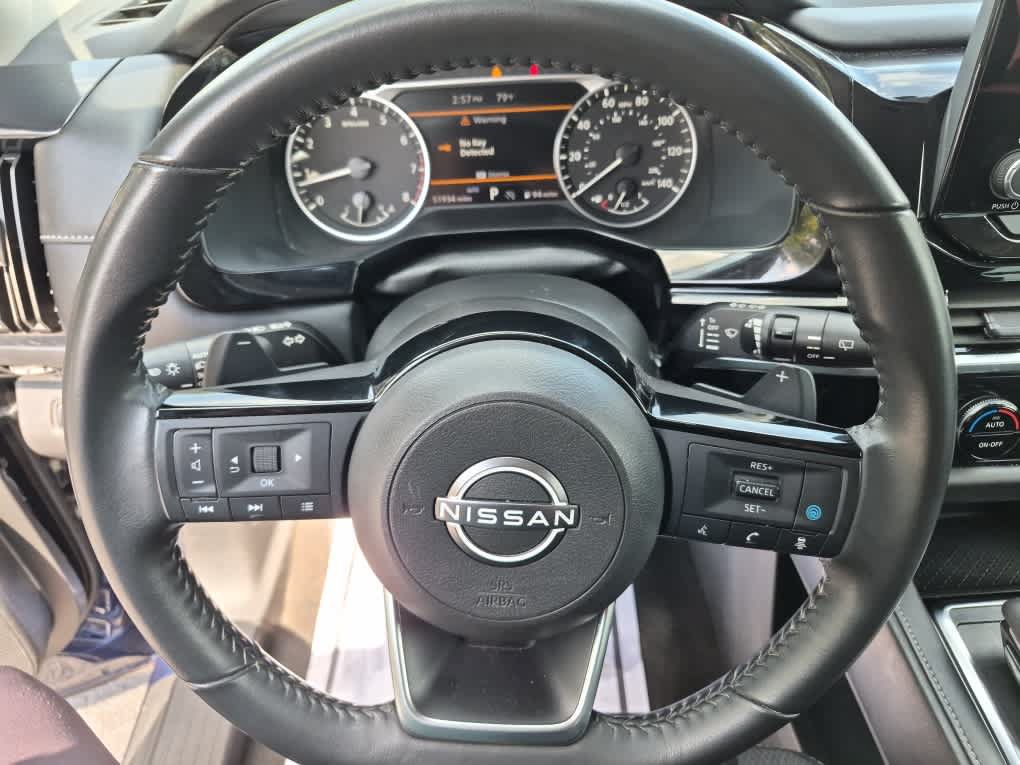 Used 2023 Nissan Pathfinder SV w/ Cargo Package AWD/4WD image 17
