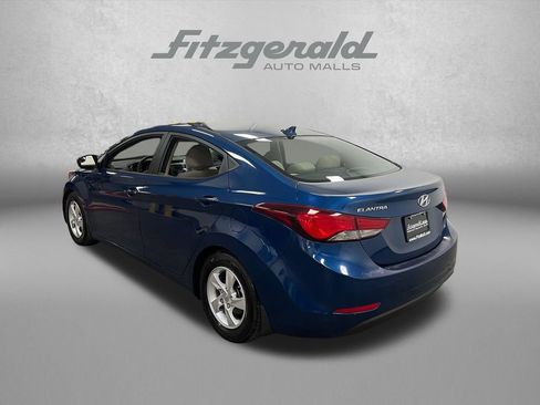 Used 2015 Hyundai Elantra SE FWD image 3