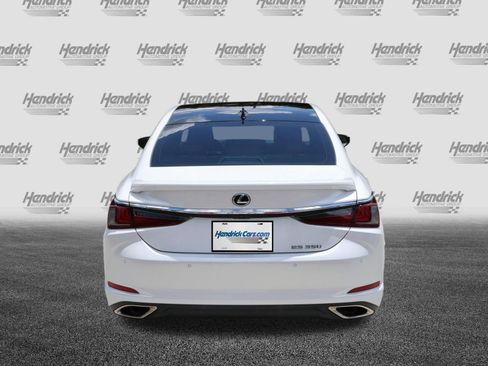 Used 2022 Lexus ES 350 Ultra Luxury w/ Accessory Package 2 FWD image 8